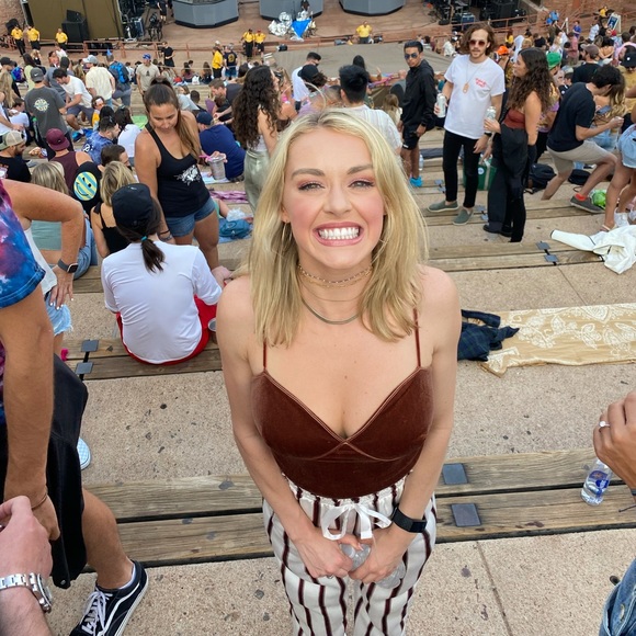 Meet your Posher, Carly - Picture 1 of 1